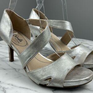 LIFE STRIDE SOFT SYSTEM  "MEGA" women's heels size 8